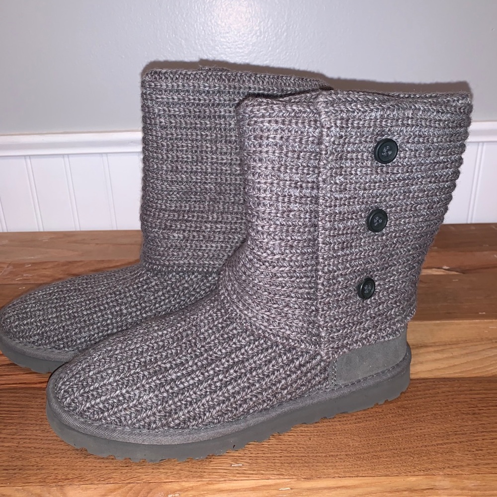 Classic Cardy Gray Knit UGG Boots